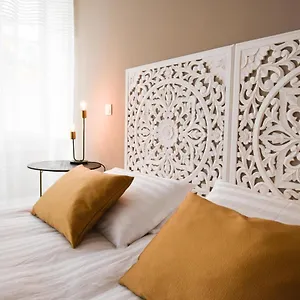Charme 19 Bed & Breakfast